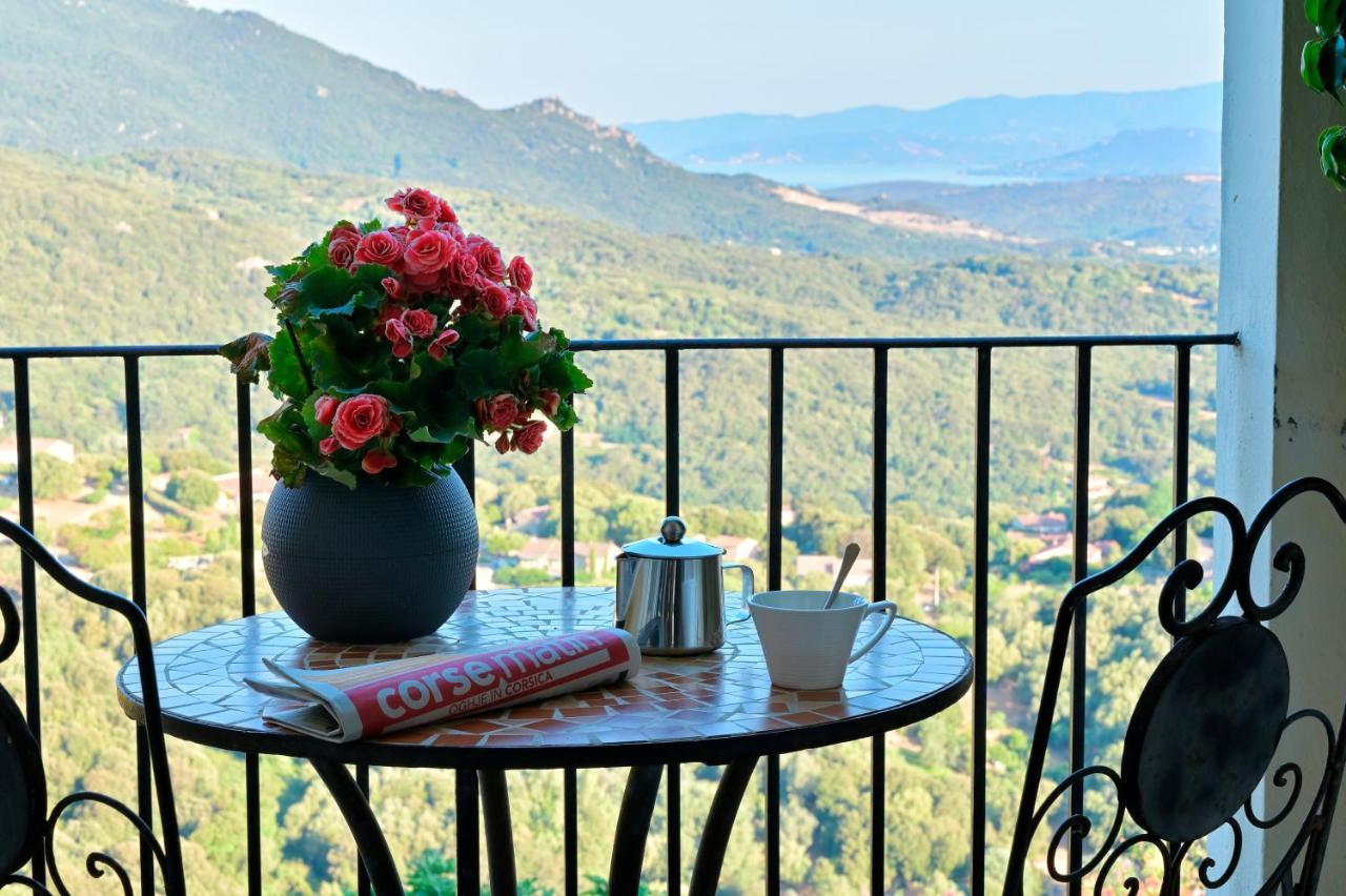 Hotel Des Roches サルテーヌ エクステリア 写真