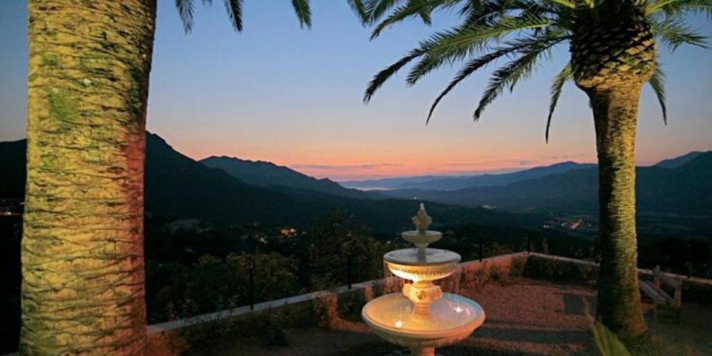 Hotel Des Roches サルテーヌ エクステリア 写真
